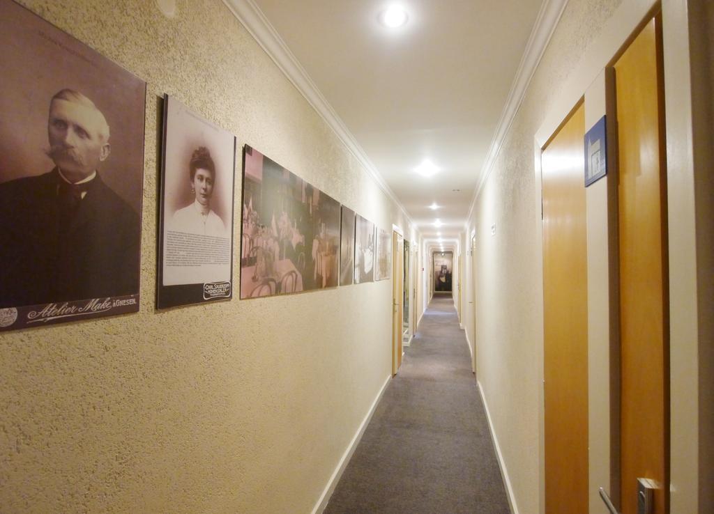 Bast Wellness & 3*